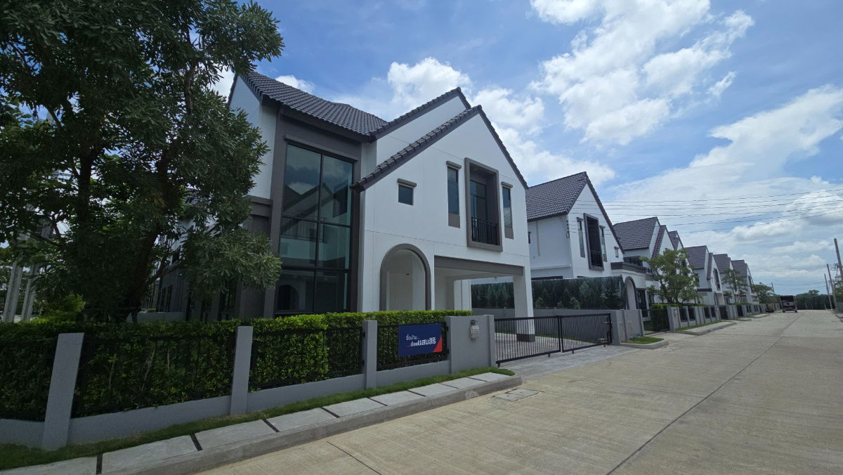 picture Specious & Elegant Home with 6.5m Double Volume next to Central Gargen, 7.99 MB - 3/33