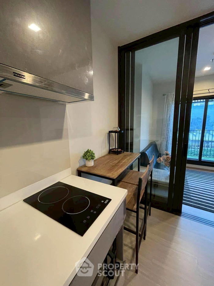 picture 1-BR Condo at Life Asoke Hype near ARL Makkasan (ID 2108683) - 6/17