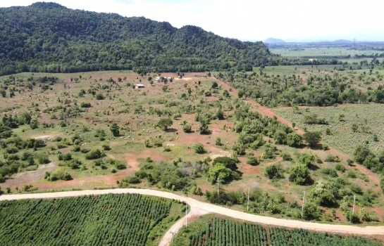 picture The cheapest price, 30 rai of land near Khao Pak Kwang, Photharam District, Ratchaburi Province. Good atmosphere, mountain view. - 1/12