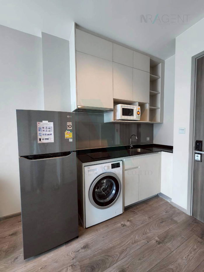 picture For Rent Condo WHIZDOM AVENUE RATCHADA - LADPRAO Building , Floor 17,1 bed room, Room size 32 sqm - 1/8