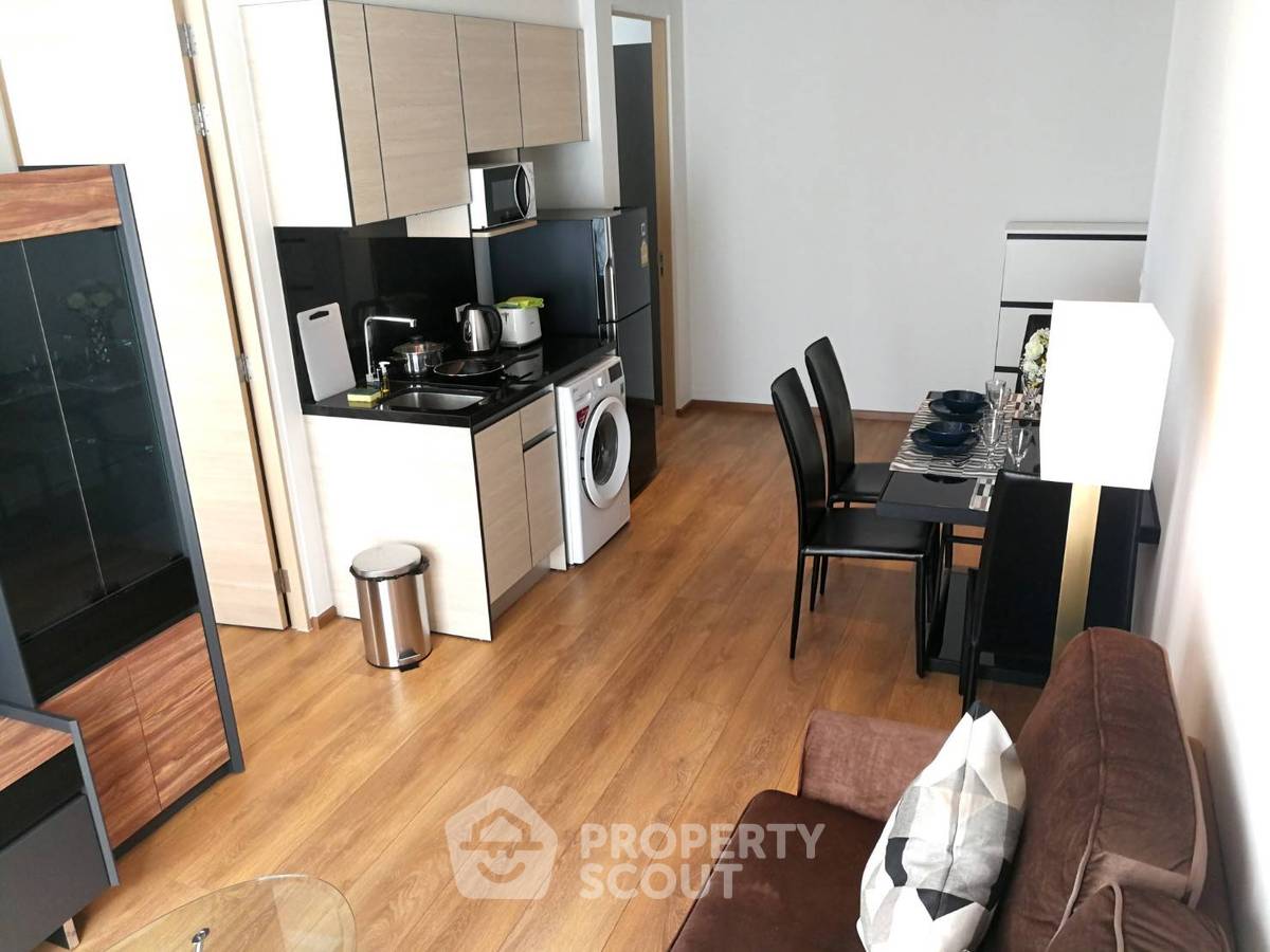 picture 2-BR Condo at Park Origin Phrom Phong near BTS Phrom Phong (ID 888060) - 3/12
