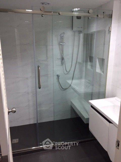 picture 1-BR Condo at Sukhumvit Suite near BTS Nana (ID 867796) - 4/11