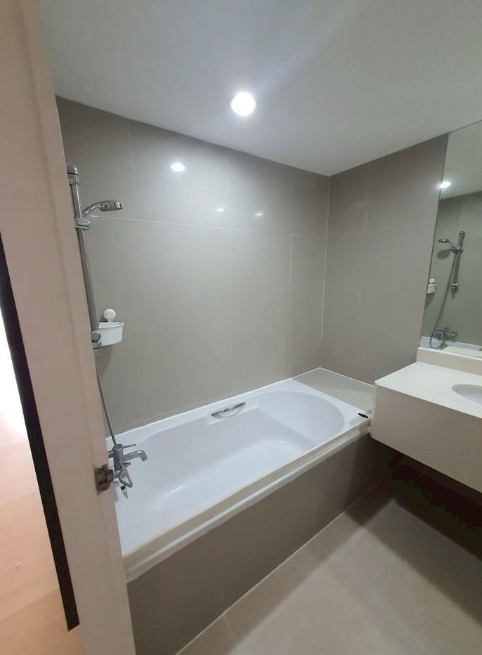 รูป #st19822 ให้เช่า   คอนโด เดอะ เทรนดี้ สุขุทวิทซอย13   The Trendy condominium sukhumvit soi13  ติดบีทีเอสนานา อโศก - รูปที่ 5/5