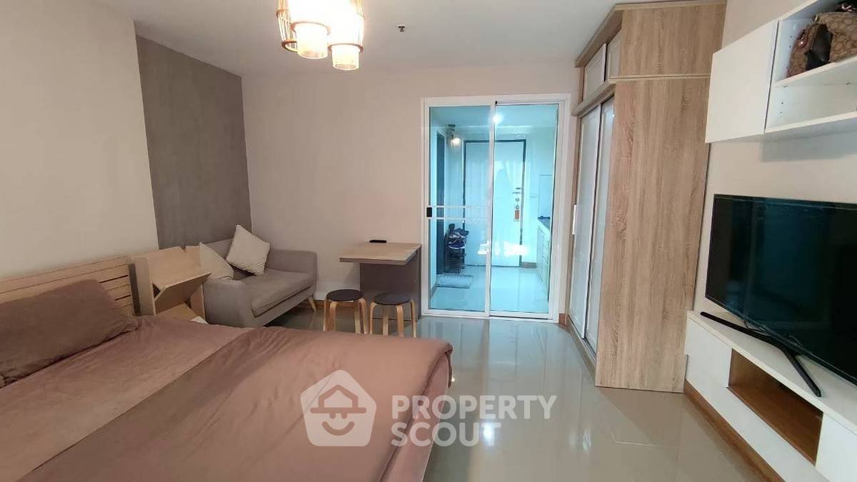 picture 1-BR Condo at Ratchada Orchid near MRT Sutthisan (ID 2259372) - 2/6