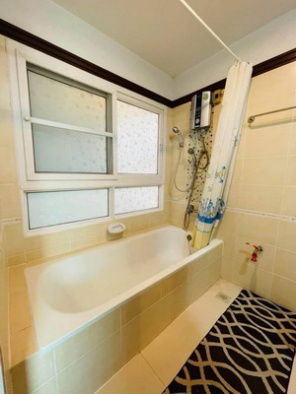 picture FOR RENT BAAN THAPORN HATHAIRAT / 3 bedrooms 4 bathrooms / 60 Sqw. 250 Sqm. **35,000** CLOSE TO MAROUY MARKET HATHAIRAT - 8/9