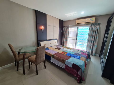 For sale: 2 adjacent rooms, The Metro Park Condo, Phase 1, 30.5 sq m,