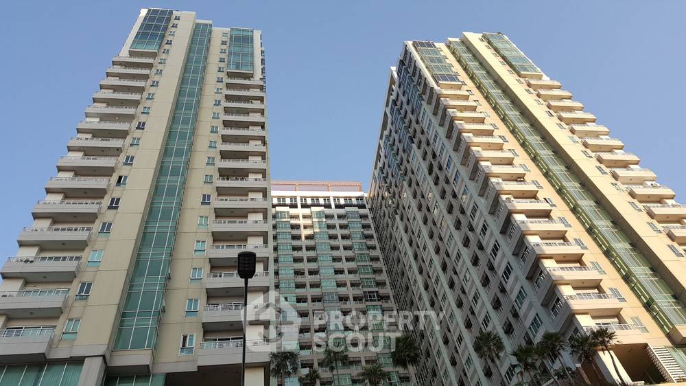 picture 3-BR Condo at The Fourwings Residence in Hua Mak (ID 382884) - 10/11