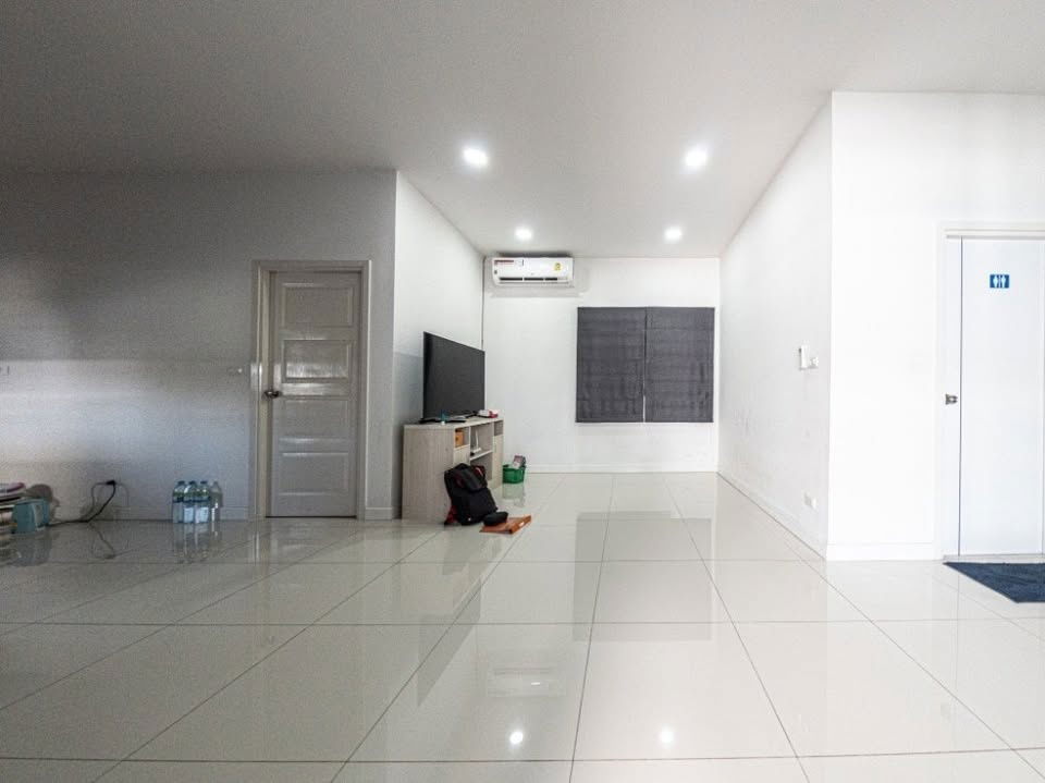 picture UK06-082 🏡 Single house for rent, Manirin M-Village, Bueng Rai 1 - Sriracha 💸 Rental price: 20,000 baht/month  - 5/16