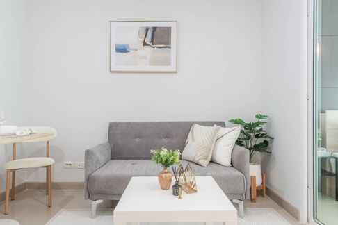 Beautiful room for sale, newly renovated, Metro Park Sathorn, 31 sqm.