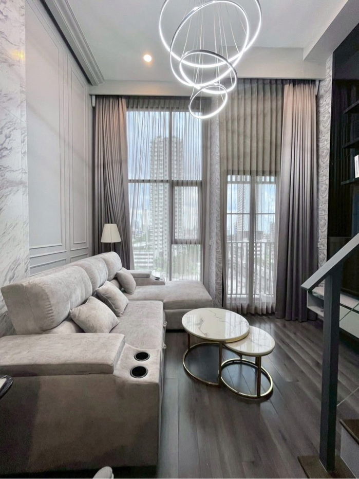 picture 🔥 𝐅𝐎𝐑 𝐑𝐄𝐍𝐓 : 𝐊𝐧𝐢𝐠𝐡𝐭𝐬𝐛𝐫𝐢𝐝𝐠𝐞 𝐒𝐩𝐚𝐜𝐞 𝐑𝐚𝐦𝐚 𝟗 🔥 Duplex Unit, Fully Furnished & Ready to Move in‼️ - 1/10