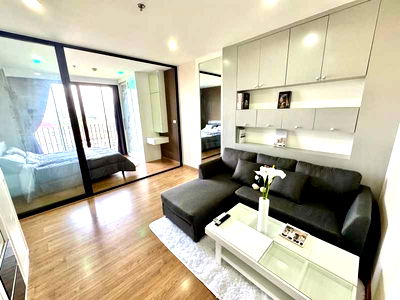 Condos for sale Saint Francis Xavier Convent School : For sell, the tree interchange, 1-bed buidling A, floor 10, 36 sqm (newly renovated) 🆔 line: ey_annie