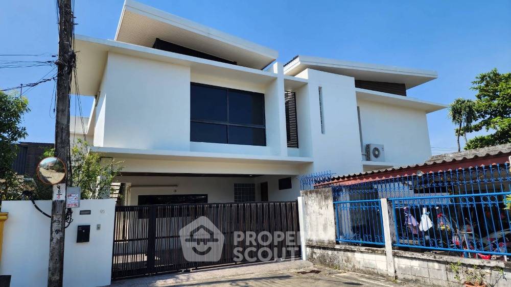 รูป บ้าน 4-ห้องนอน ใน ลาดพร้าว (ID 1351742) - รูปที่ 49/49