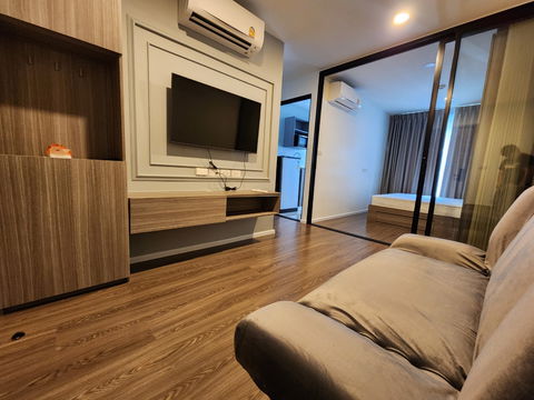 Condo for Rent Next to BTS – Fully Furnished with New Furniture & Appliances (The Origin Ramintra 83 Station)