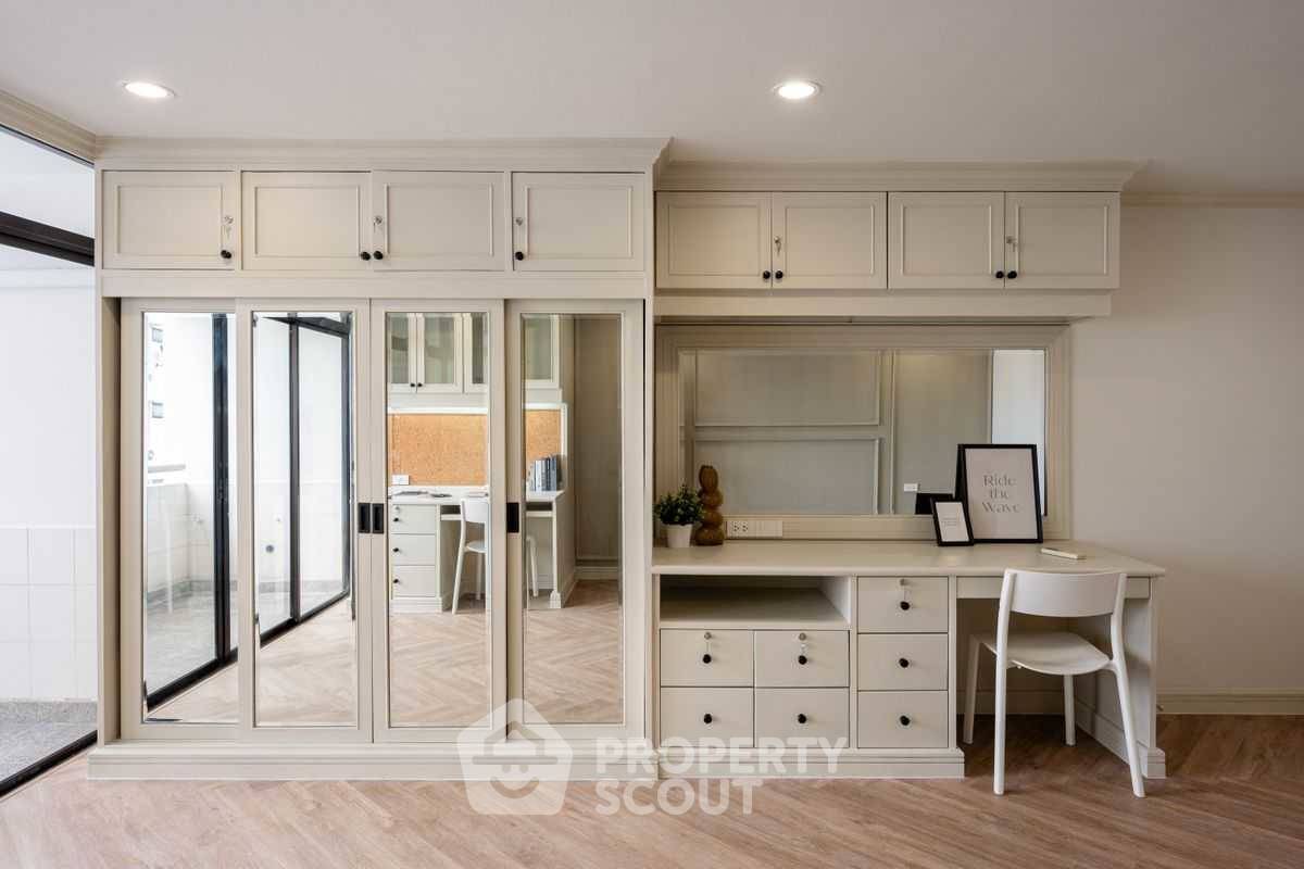 picture 3-BR Condo at The Waterford Park Sukhumvit 53 Condominium near BTS Thong Lor (ID 2112929) - 13/29