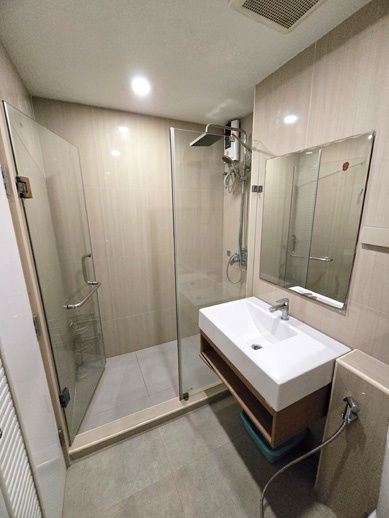 picture 🔥Hot deal for rent🔥 nice unit good condition at The Teak Pattanakarn-Thonglor - 11/19