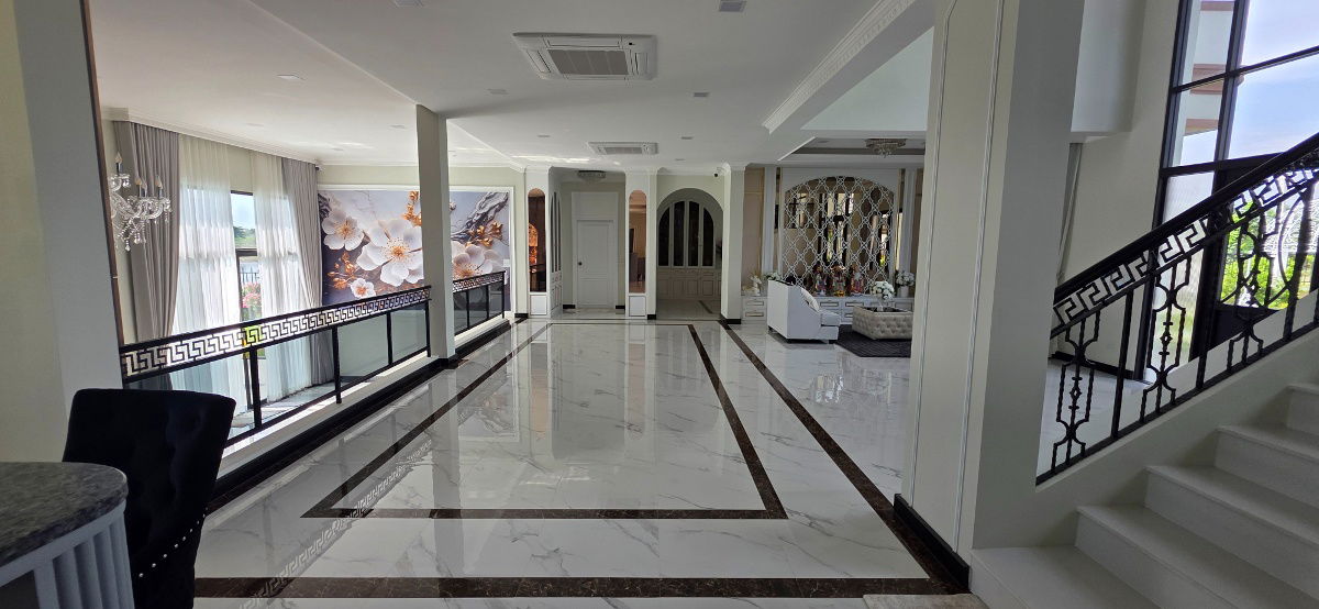 รูป บ้านหรูพลูวิลลา ริมทะเลสาบ lake view poll villa - รูปที่ 30/48