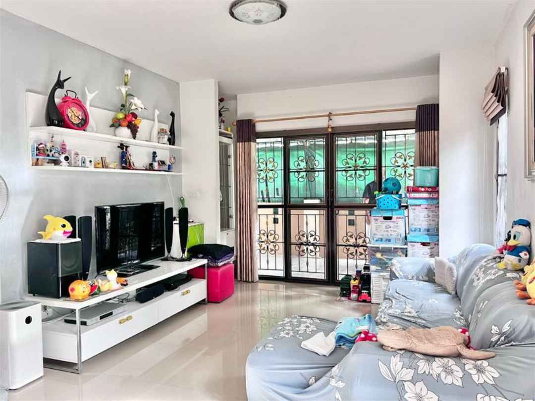 picture House for Sale: 2-Storey Detached Home, 4 Bedrooms, Pruksa Village 21 Delight, - 2/17