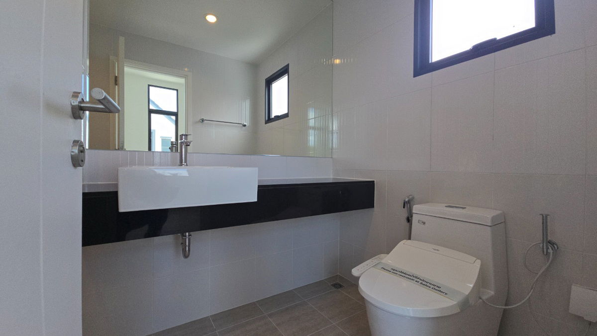picture Specious & Elegant Home with 6.5m Double Volume next to Central Gargen, 7.99 MB - 25/33