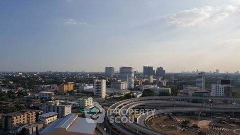 คอนโด 3-ห้องนอน ที่ โฟร์ วิงส์ เรสสิเด้นส์ ใน หัวหมาก (ID 382884)