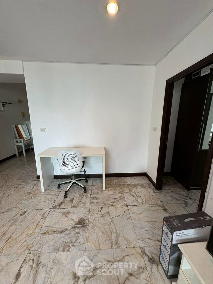 รูป คอนโด 2-ห้องนอน ที่ รอยัล คาสเซอร์ สุขุมวิท ใกล้ BTS พร้อมพงษ์ (ID 2257089) - รูปที่ 2/6
