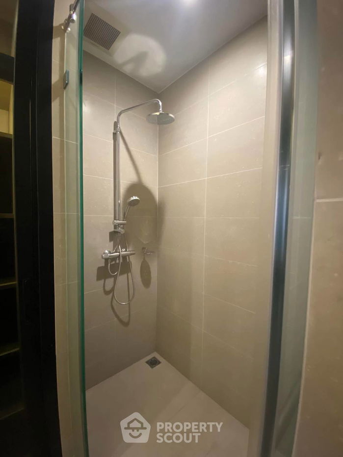 picture 1-BR Condo at Noble Ploenchit near BTS Phloen Chit (ID 1110923) - 2/7