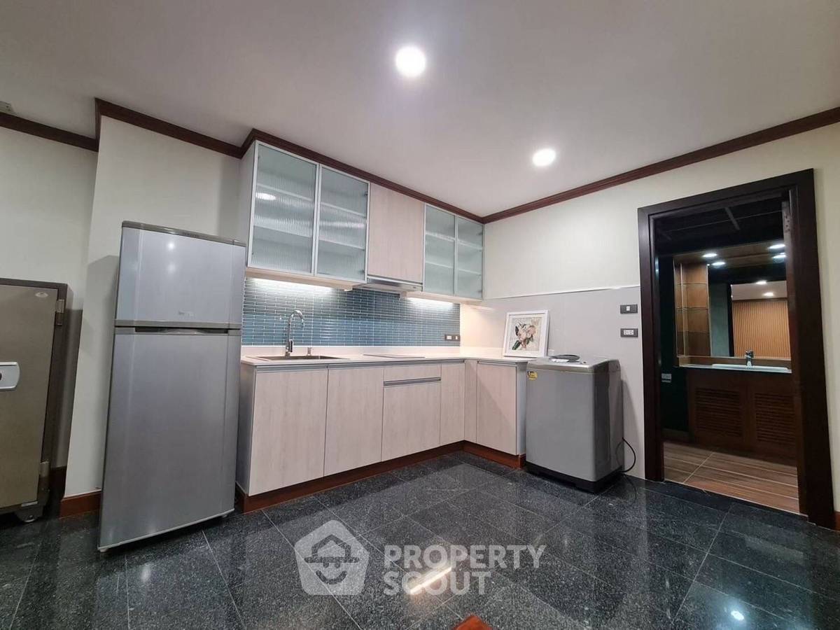 รูป คอนโด 2-ห้องนอน ที่ ศุภาลัย เพลส สุขุมวิท 39 ใกล้ BTS พร้อมพงษ์ (ID 1174745) - รูปที่ 4/5