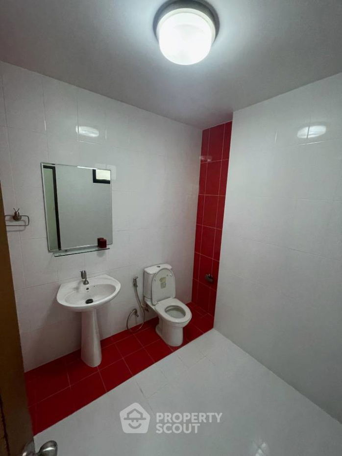 รูป บ้าน 4-ห้องนอน ใน ลาดพร้าว (ID 1351742) - รูปที่ 31/49