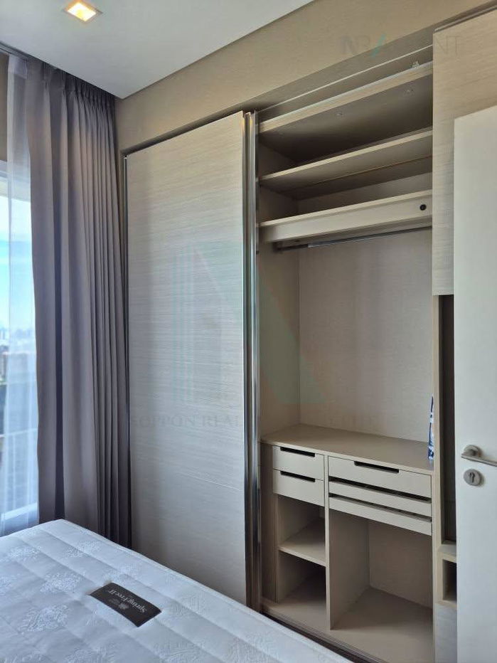 picture For Rent Condo THE SAINT RESIDENCES Building C, Floor 40,1 bed room, Room size 31 sqm - 6/8