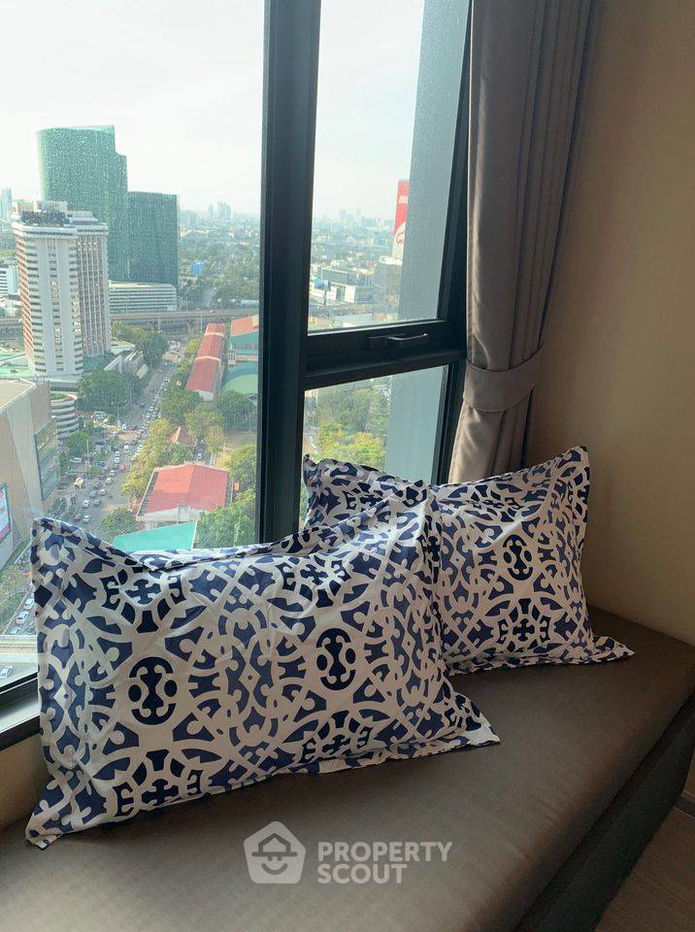 picture 1-BR Condo at Life Ladprao near BTS Ha Yaek Lat Phrao (ID 450486) - 5/11