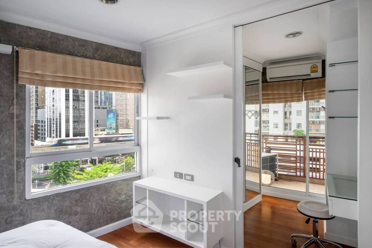 picture 1-BR Condo at Lumpini Suite Sukhumvit 41 near BTS Phrom Phong (ID 2258659) - 3/13