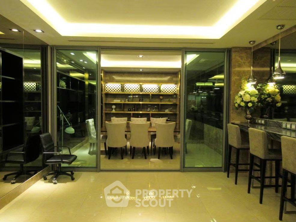 picture 2-BR Condo at H Sukhumvit 43 near BTS Phrom Phong (ID 1734614) - 11/12