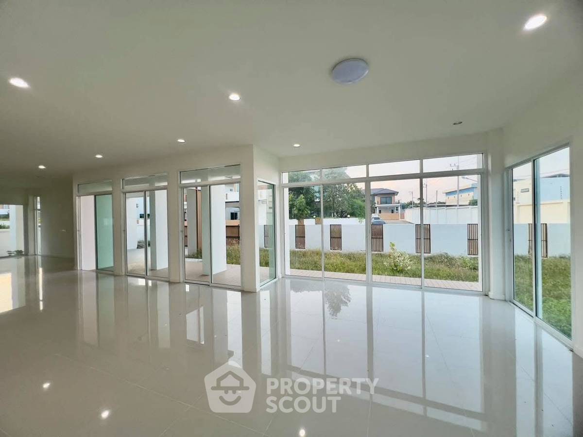 picture 3-BR House close to Huai Yai (ID 2257577) - 17/19