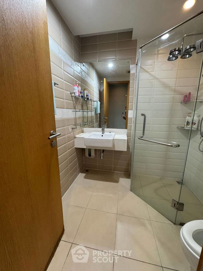 picture 2-BR Condo at Circle Condominium near MRT Phetchaburi (ID 2147217) - 8/9