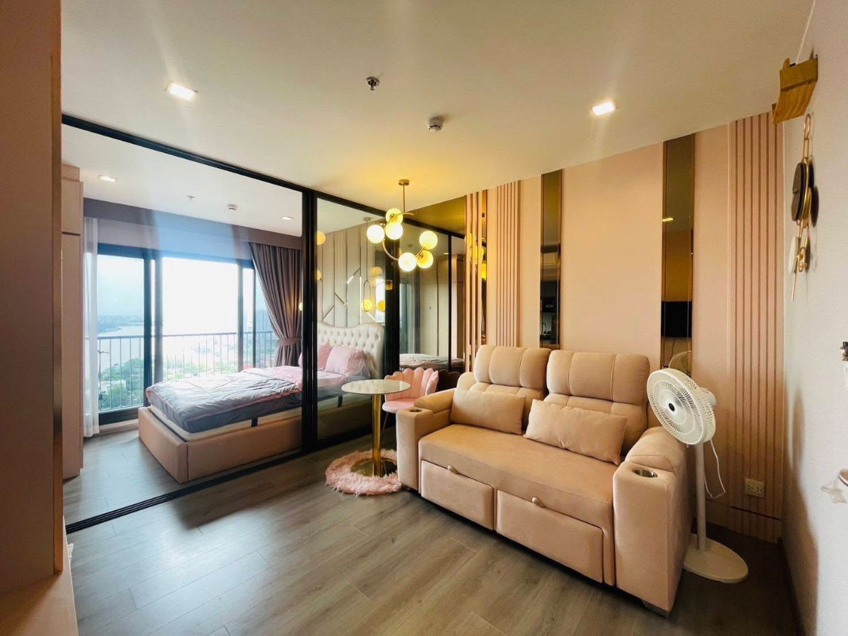 picture Forrent The Politan Aqua Condominium  - 1/10