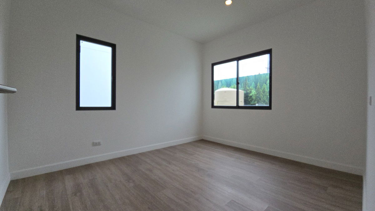 picture Exclusive Living! Corner House with Double Volume 6.5m next to Club House & Garden View - 13/31
