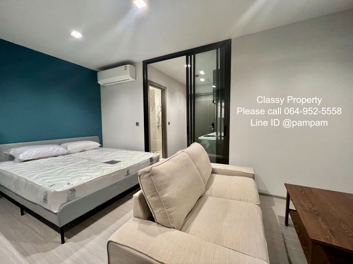 picture *** Condo for rent : Life Asoke-Rama 9  Studio High floor Fully furnished Separate kitchen near MRT Rama9 ***  - 1/10