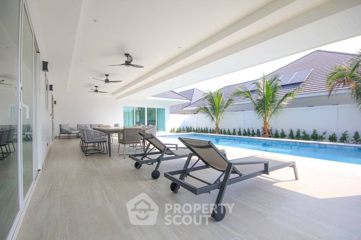 picture 3-BR Villa in Hin Lek Fai (ID 1534044) - 2/9
