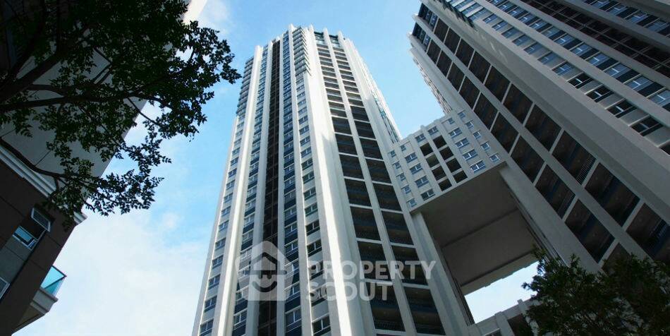 picture 3-BR Condo at Belle Grand Rama 9 near MRT Phra Ram 9 (ID 882076) - 15/18