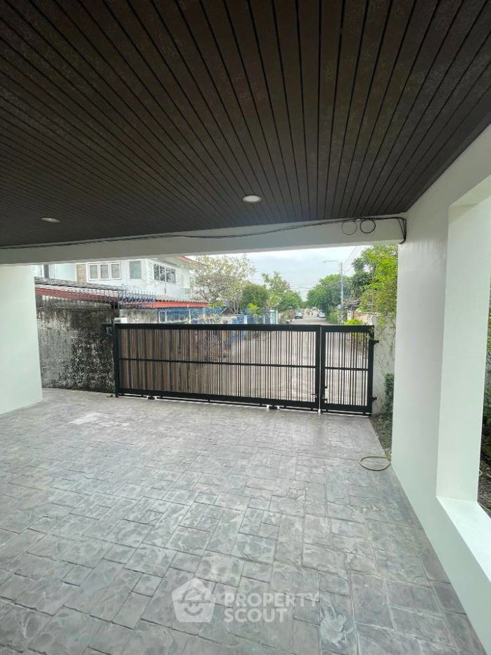 รูป บ้าน 4-ห้องนอน ใน ลาดพร้าว (ID 1351742) - รูปที่ 41/49
