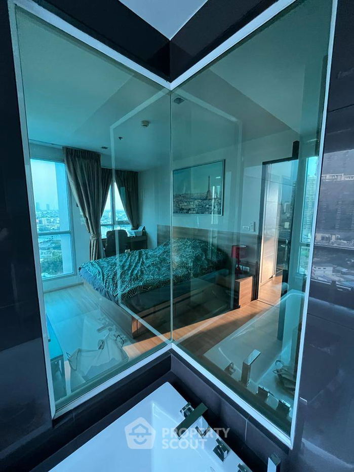รูป คอนโด 2-ห้องนอน ที่ ริธึ่ม สาทร ใกล้ BTS สะพานตากสิน (ID 1001390) - รูปที่ 9/11