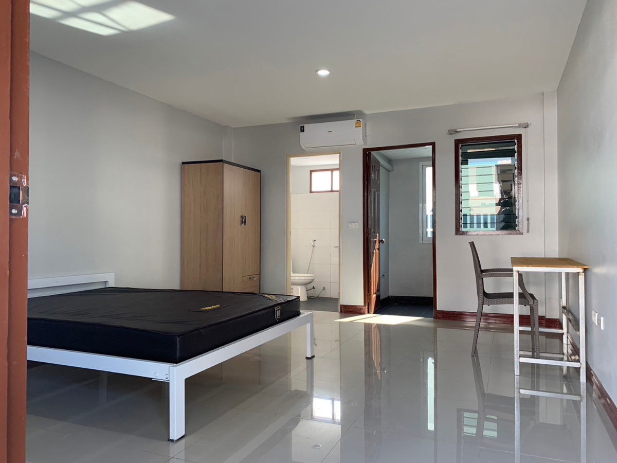 รูป ขายหอพัก 2 อาคาร พื้นที่ 1 ไร่  อ.กบินทร์บุรี จ.ปราจีนบุรี  - รูปที่ 9/18