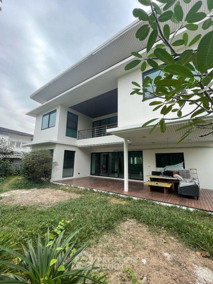 รูป บ้าน 4-ห้องนอน ใน ลาดพร้าว (ID 1351742) - รูปที่ 44/49