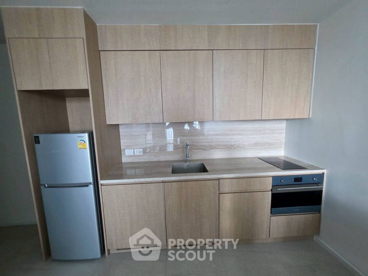picture 1-BR Condo at The Lofts Silom near BTS Surasak (ID 2258684) - 8/8