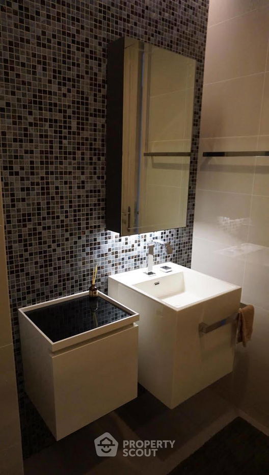 picture 2-BR Condo at 333 Riverside near MRT Bang Pho (ID 1449250) - 8/10