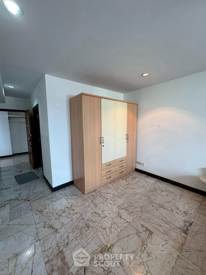 รูป คอนโด 2-ห้องนอน ที่ รอยัล คาสเซอร์ สุขุมวิท ใกล้ BTS พร้อมพงษ์ (ID 2257089) - รูปที่ 5/6