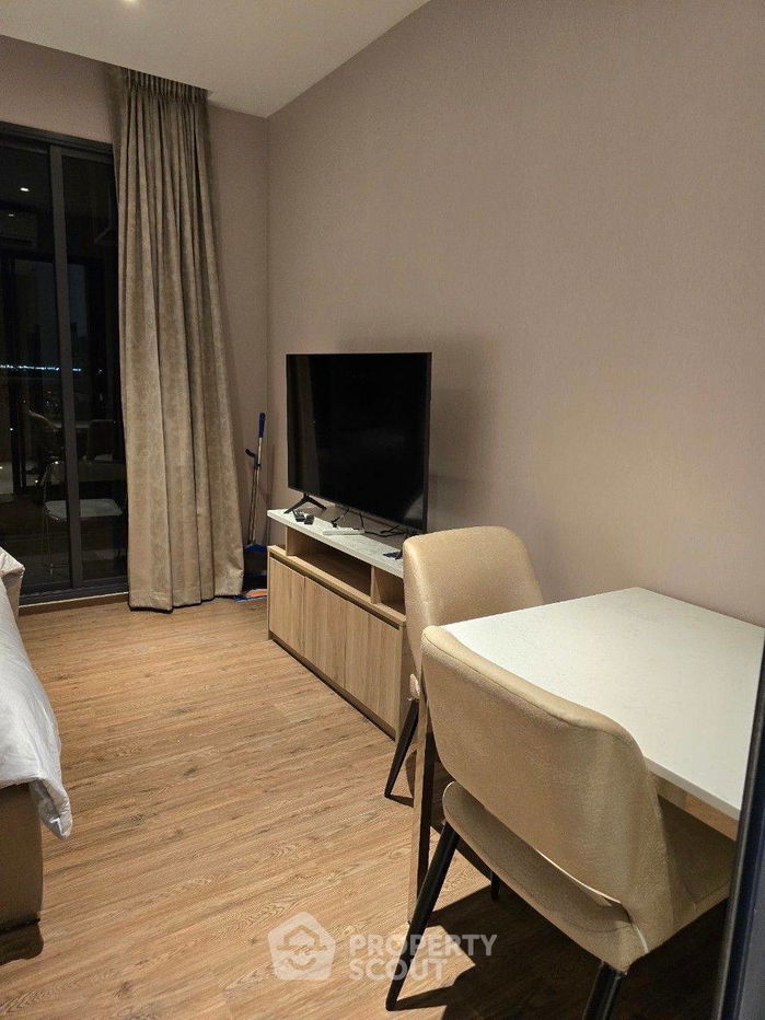 picture Studio Condo at Once Pattaya close to Pattaya North (ID 2212308) - 4/14