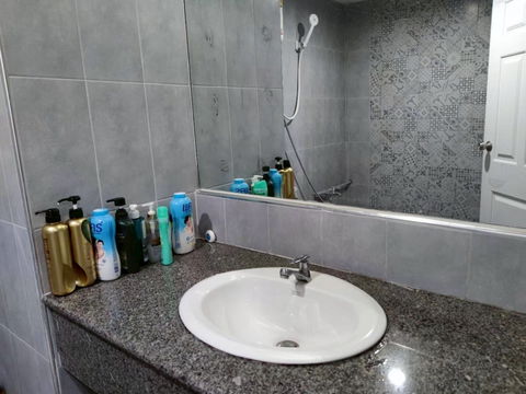 For Rent: Fully Furnished Condo, Ready to Move In