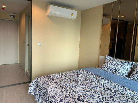 1-BR Condo at Life Ladprao near BTS Ha Yaek Lat Phrao (ID 450486)