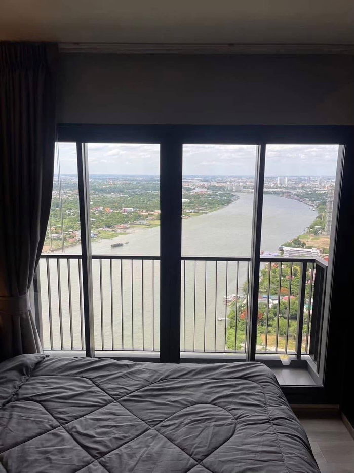 picture Forrent Politan Aqua Rare Item Condominium  - 4/10