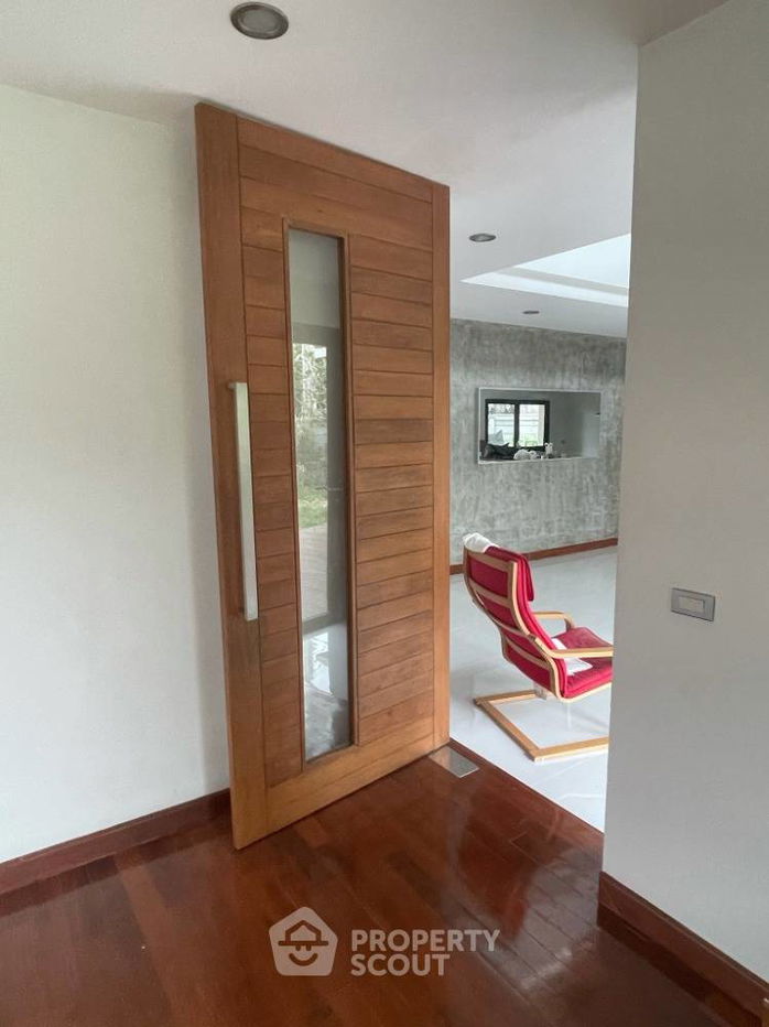 รูป บ้าน 4-ห้องนอน ใน ลาดพร้าว (ID 1351742) - รูปที่ 47/49
